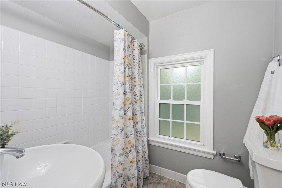 3556 Meadowbrook Boulevard Cleveland Heights OH 44118