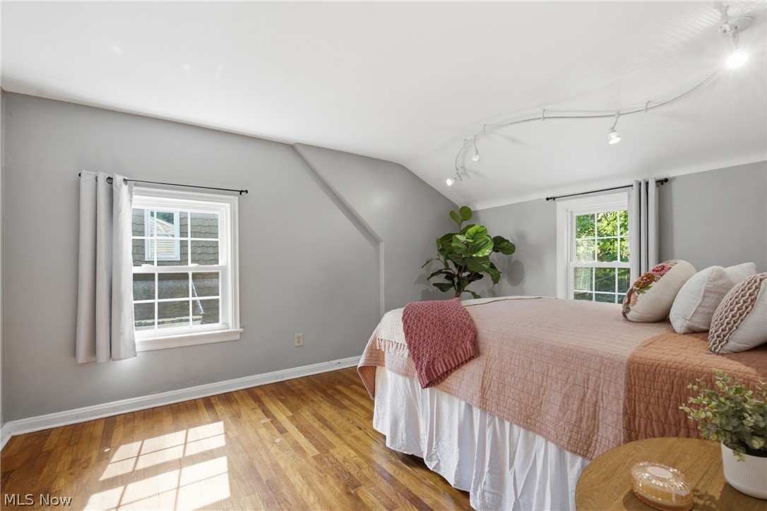3556 Meadowbrook Boulevard Cleveland Heights OH 44118