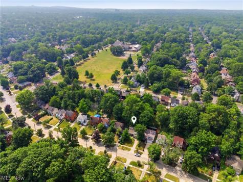 3556 Meadowbrook Boulevard Cleveland Heights OH 44118