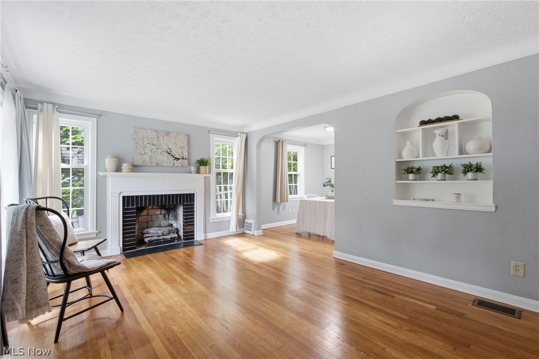 3556 Meadowbrook Boulevard Cleveland Heights OH 44118