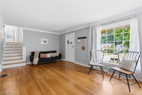 3556 Meadowbrook Boulevard Cleveland Heights OH 44118