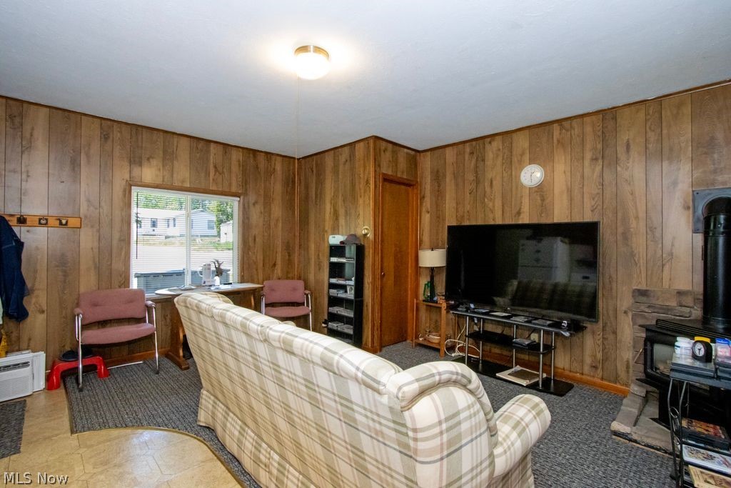 189 Billiar Street Wooster OH 44691