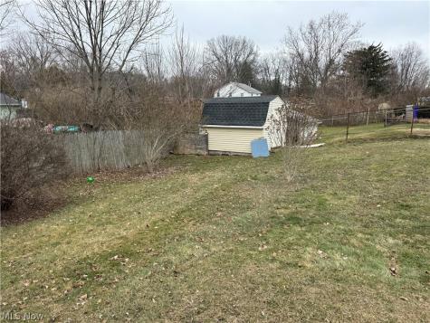 3153 Polly Road Ravenna OH 44266