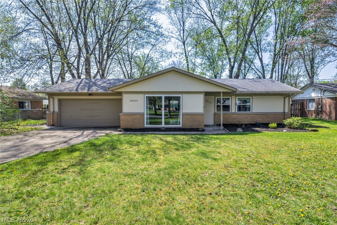28523 Holly Drive North Olmsted OH 44070