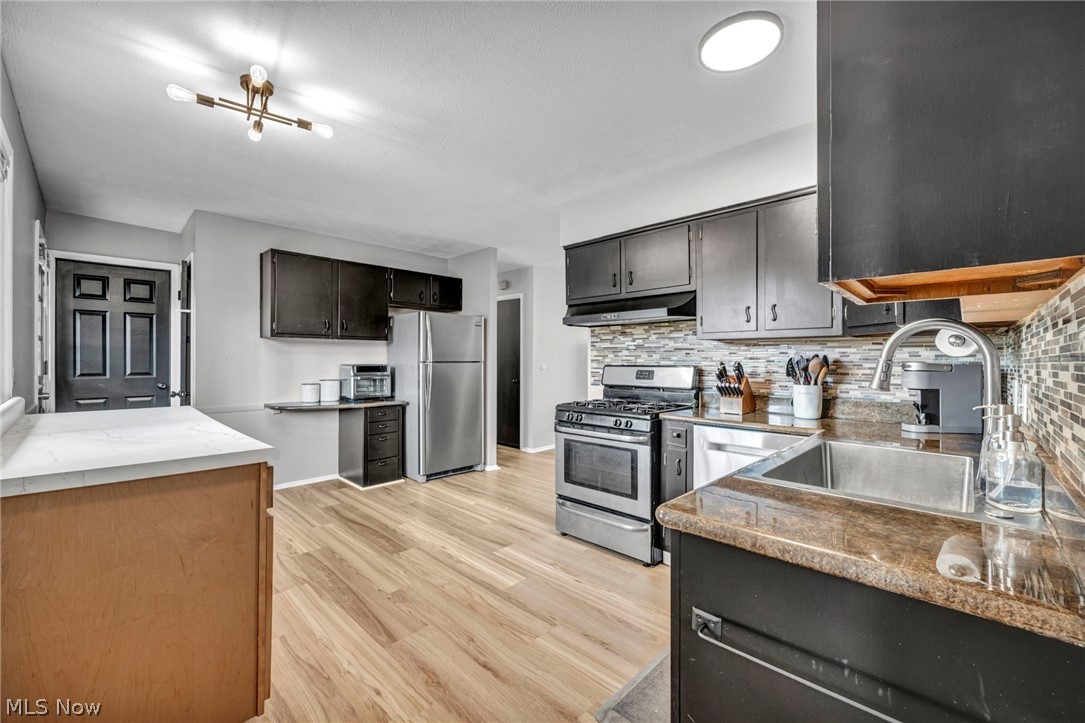 28523 Holly Drive North Olmsted OH 44070
