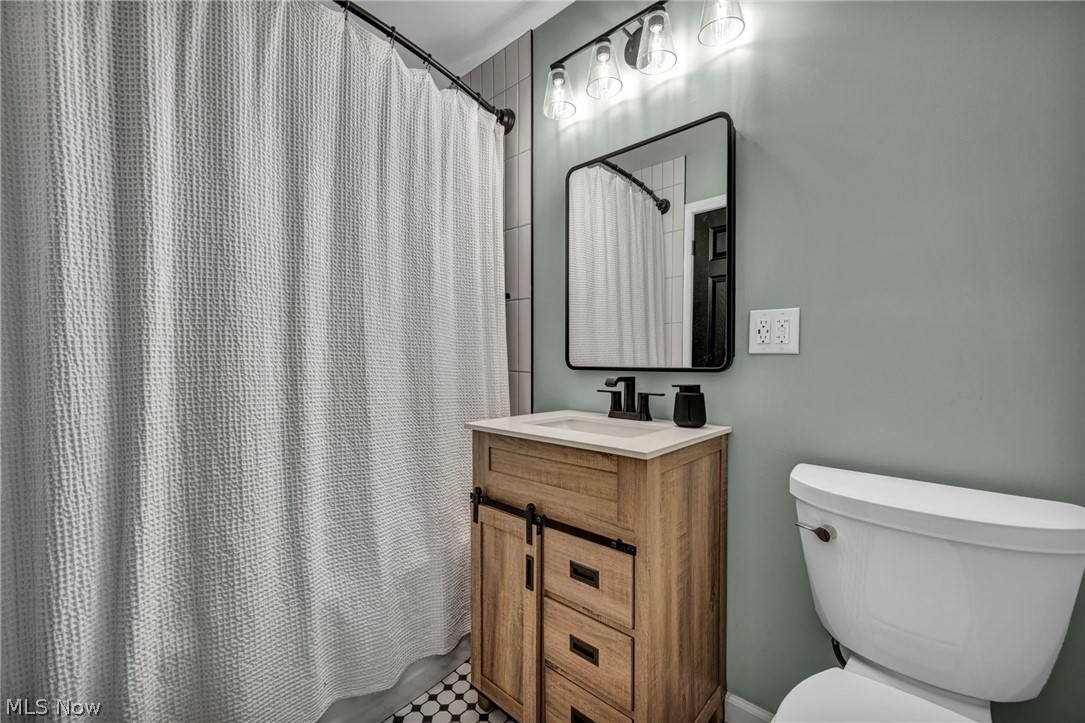 28523 Holly Drive North Olmsted OH 44070