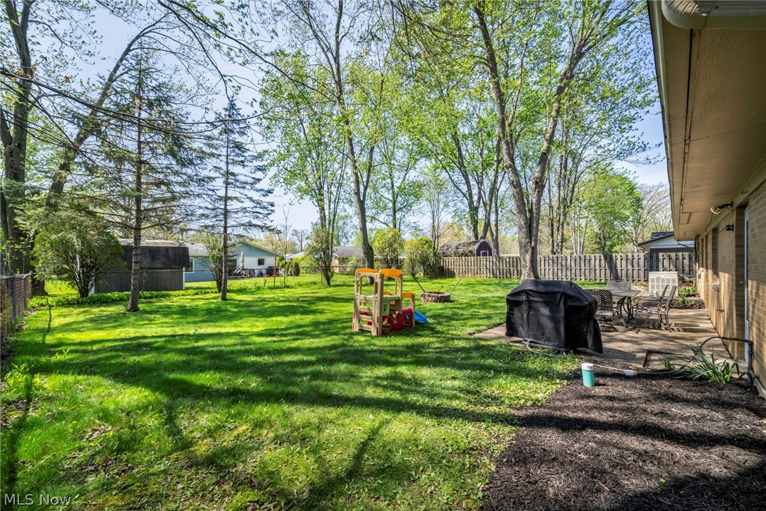28523 Holly Drive North Olmsted OH 44070