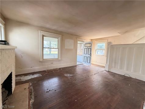 1390 Kentucky Avenue Akron OH 44314