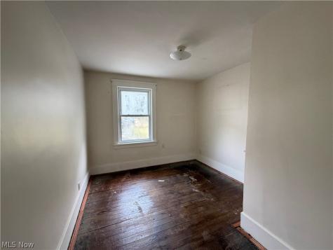 1390 Kentucky Avenue Akron OH 44314