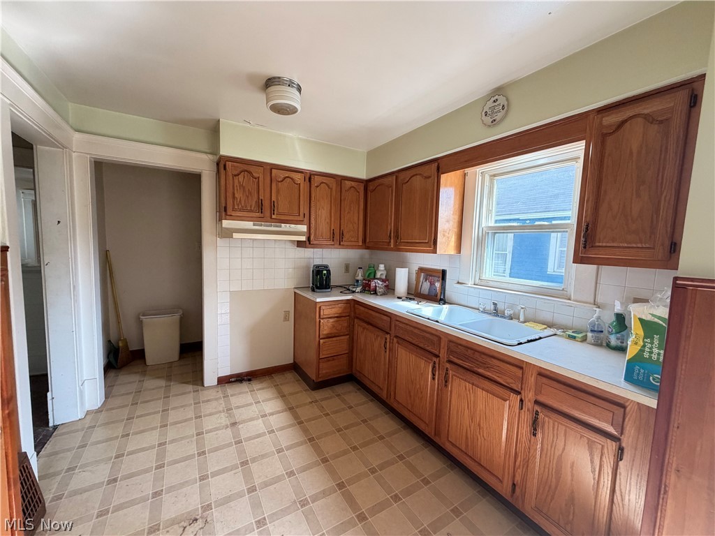 1390 Kentucky Avenue Akron OH 44314