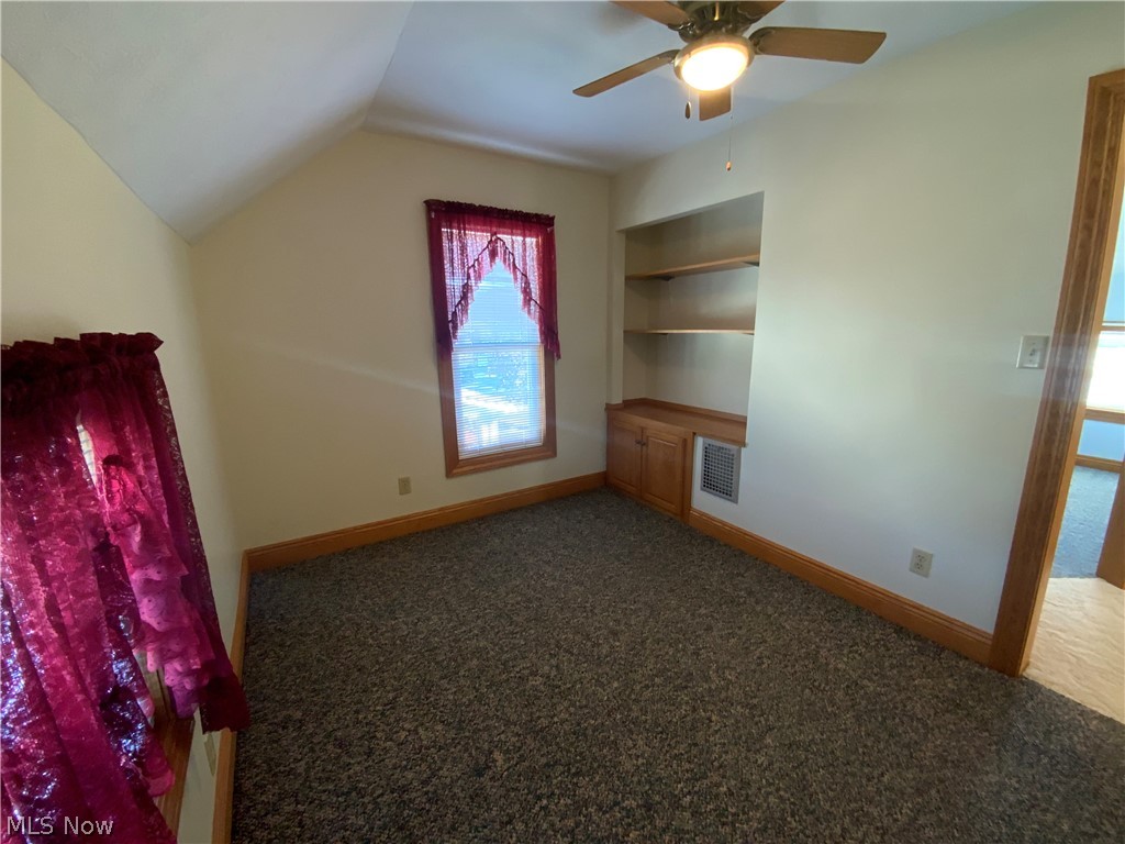 408 Stewart Avenue NE Carrollton OH 44615