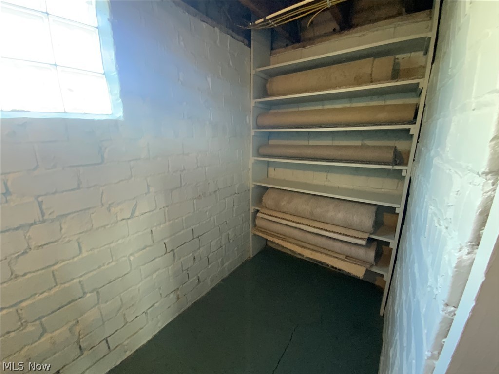 408 Stewart Avenue NE Carrollton OH 44615