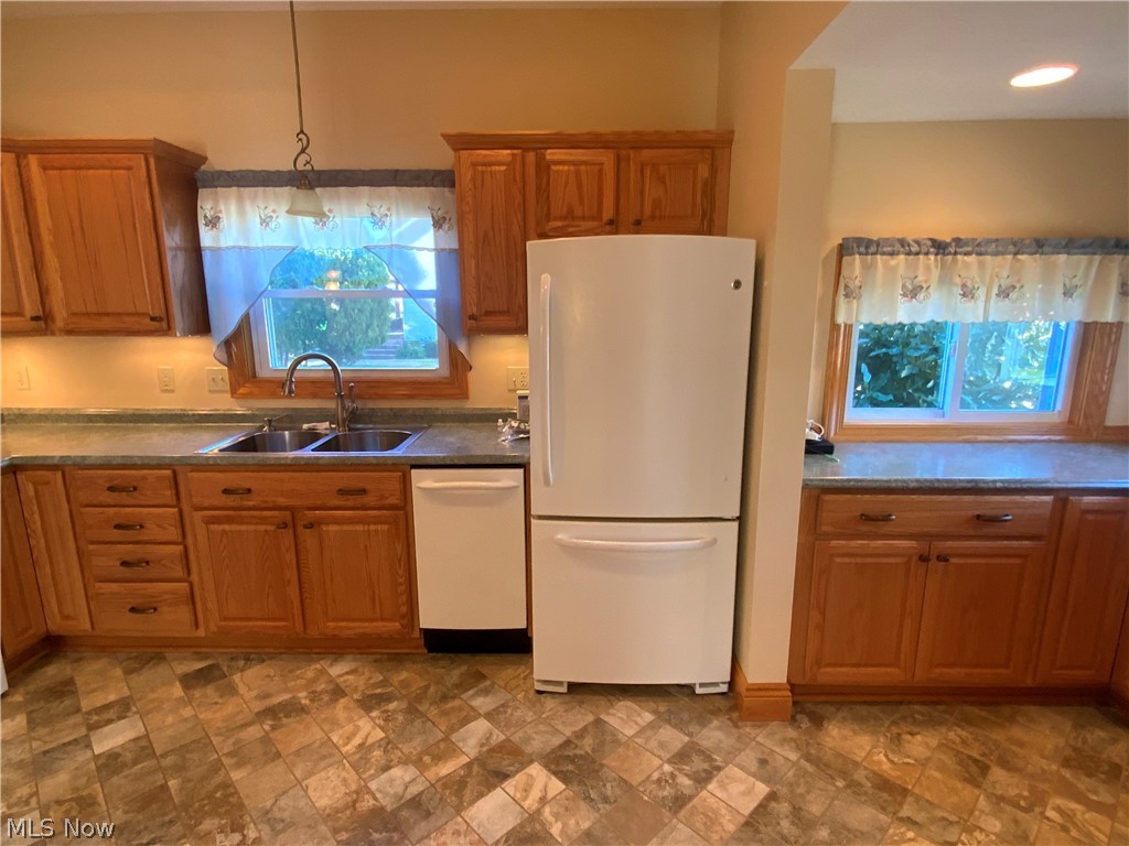 408 Stewart Avenue NE Carrollton OH 44615