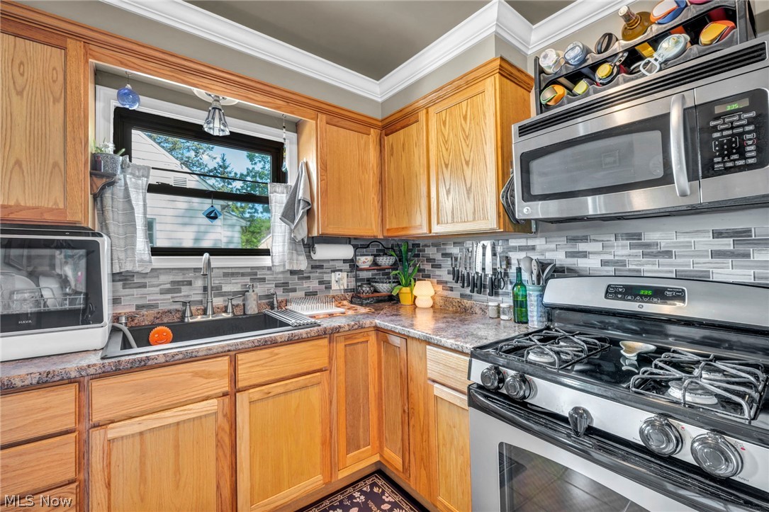 312 Linwood Street Cuyahoga Falls OH 44221