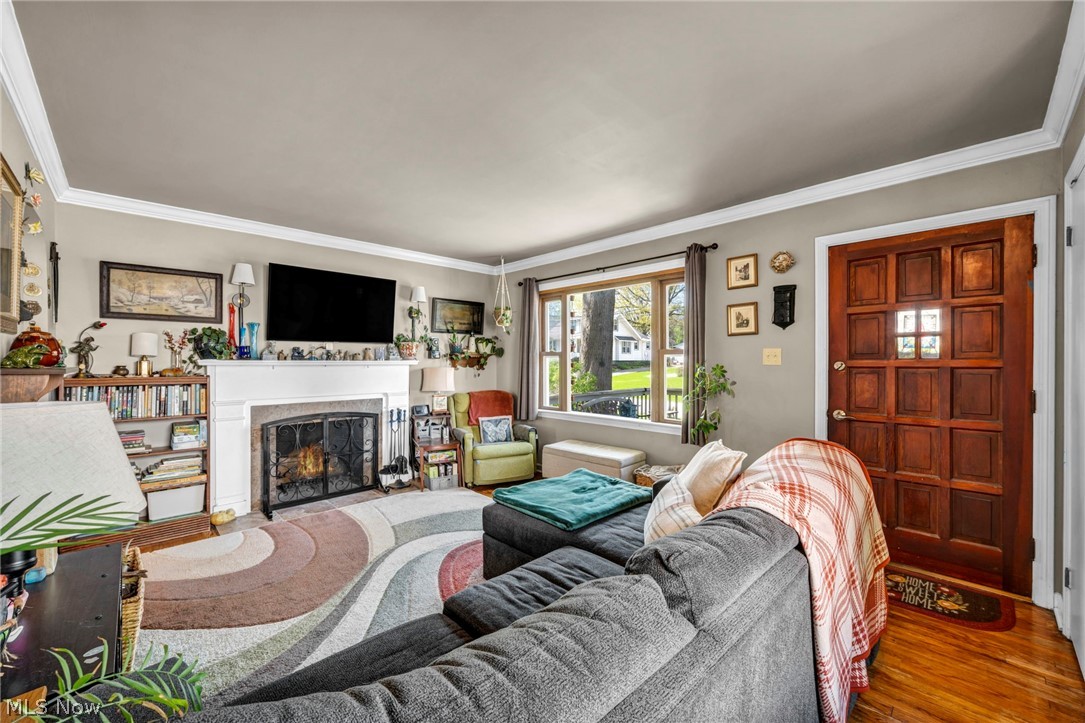 312 Linwood Street Cuyahoga Falls OH 44221