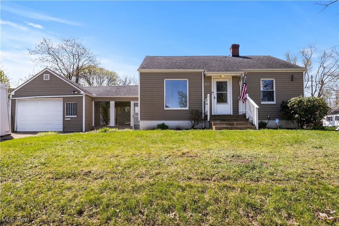 1484 Tonawanda Avenue Akron OH 44305