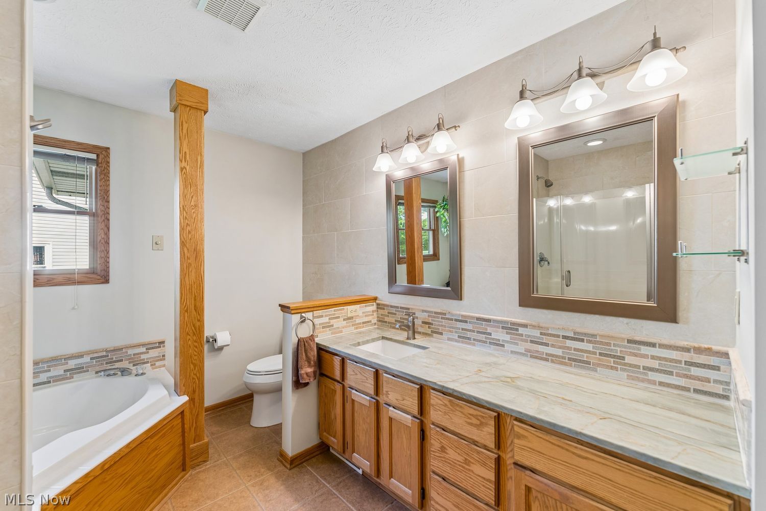 115 Pembridge Court Sheffield Lake OH 44054