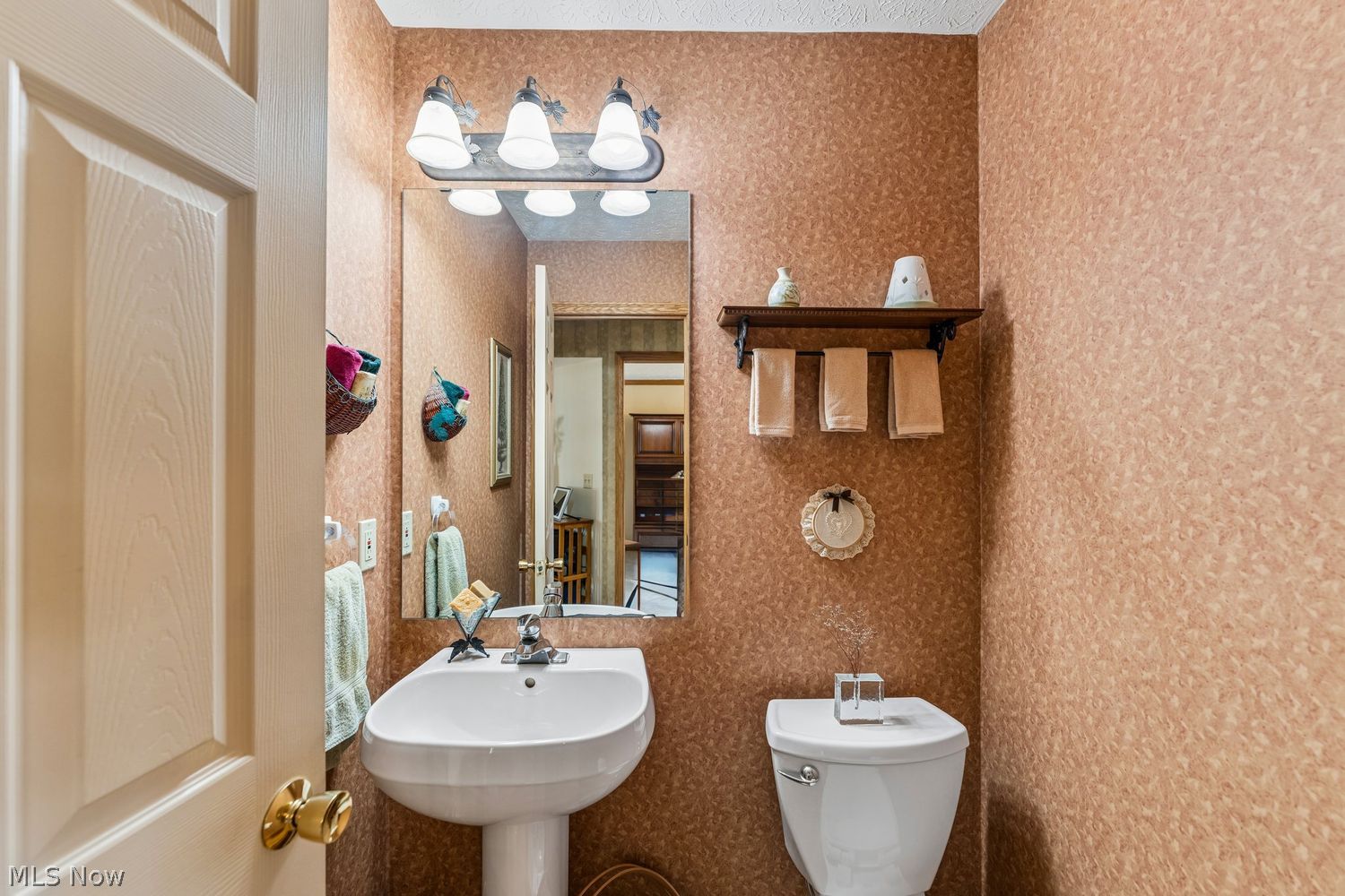 115 Pembridge Court Sheffield Lake OH 44054
