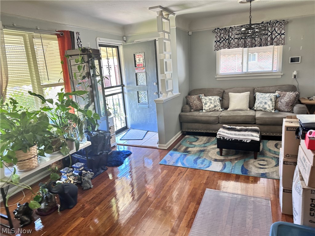 4133 Busa Oval Warrensville Heights OH 44128