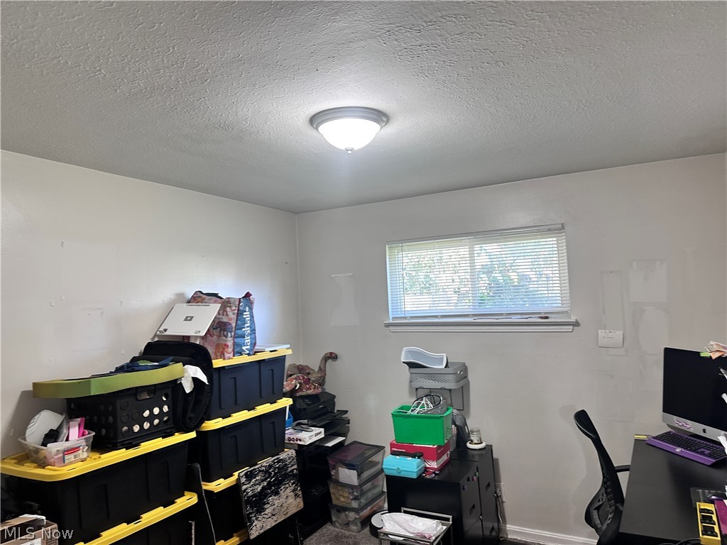 4133 Busa Oval Warrensville Heights OH 44128