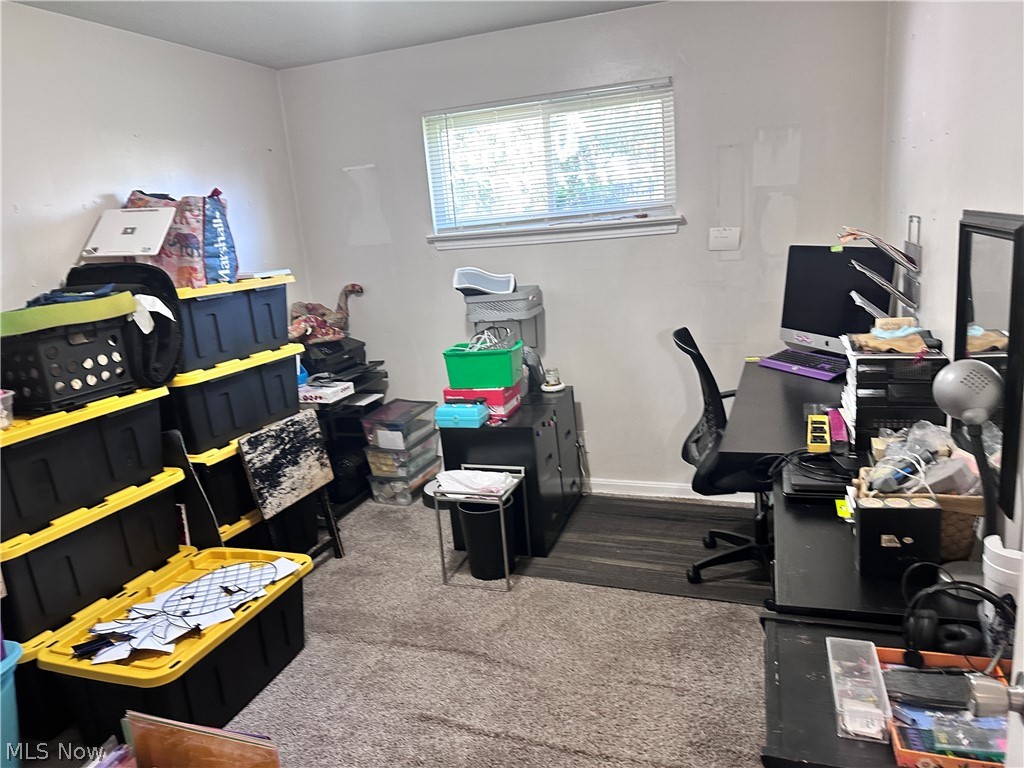 4133 Busa Oval Warrensville Heights OH 44128