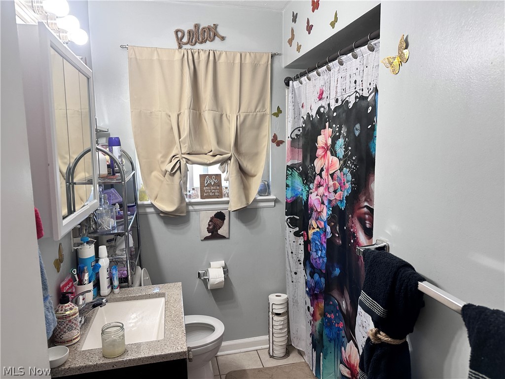 4133 Busa Oval Warrensville Heights OH 44128