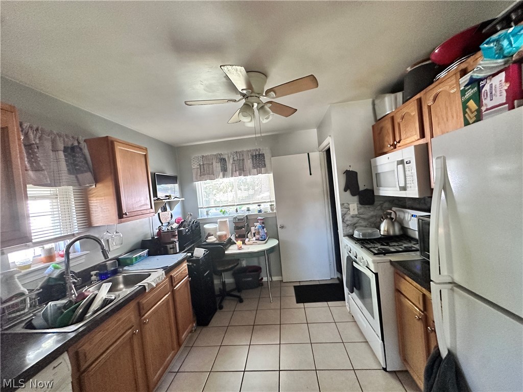 4133 Busa Oval Warrensville Heights OH 44128