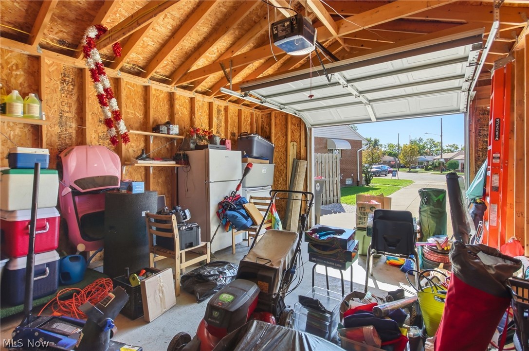 4133 Busa Oval Warrensville Heights OH 44128