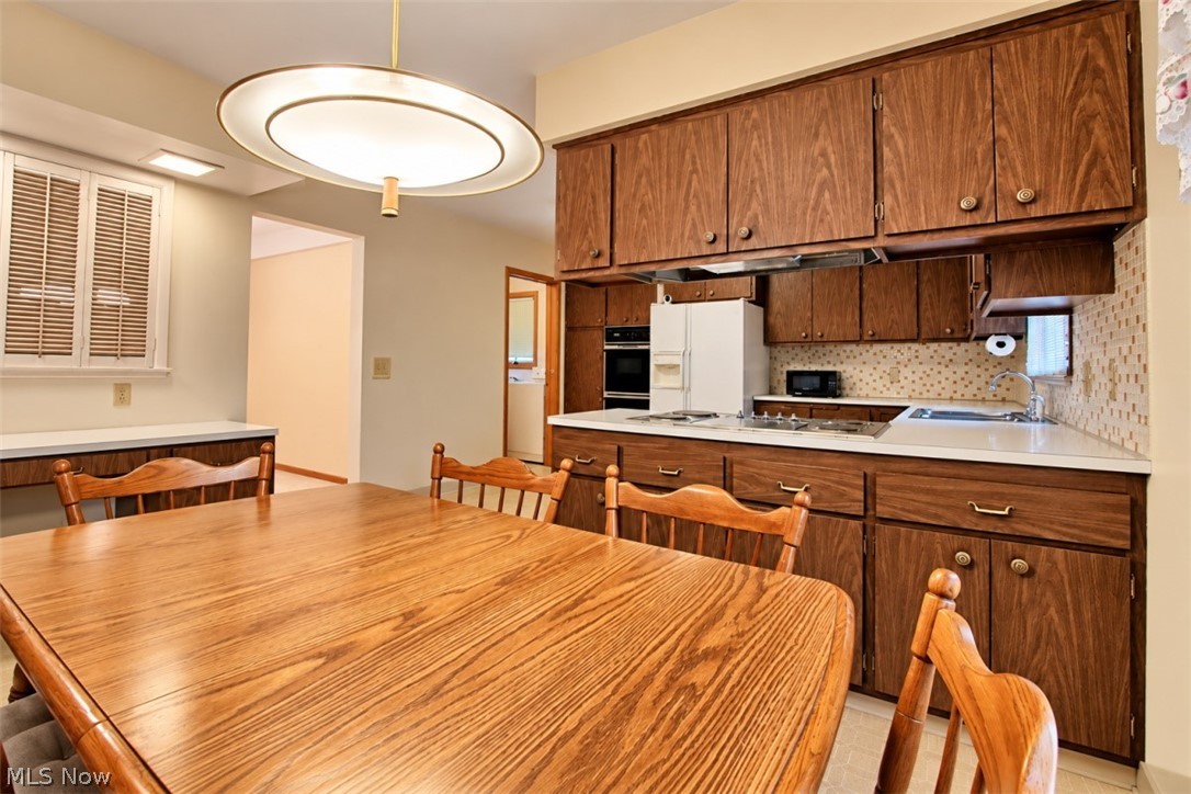 7009 Edgerton Road North Royalton OH 44133