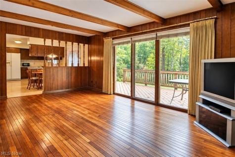 7009 Edgerton Road North Royalton OH 44133