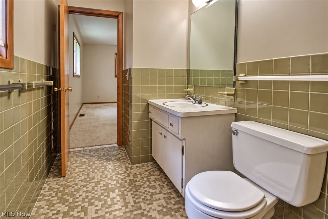 7009 Edgerton Road North Royalton OH 44133