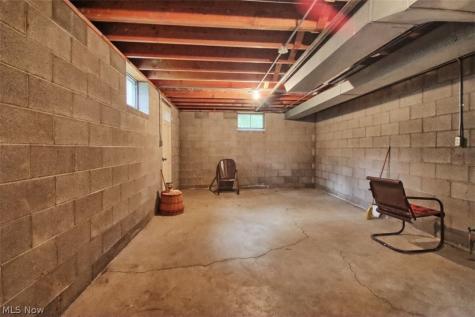 7009 Edgerton Road North Royalton OH 44133