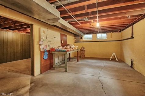 7009 Edgerton Road North Royalton OH 44133