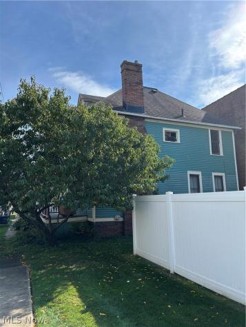 19 5th Street SE Massillon OH 44646