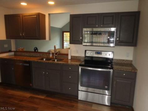 7855 Arbor Park Drive Parma OH 44134