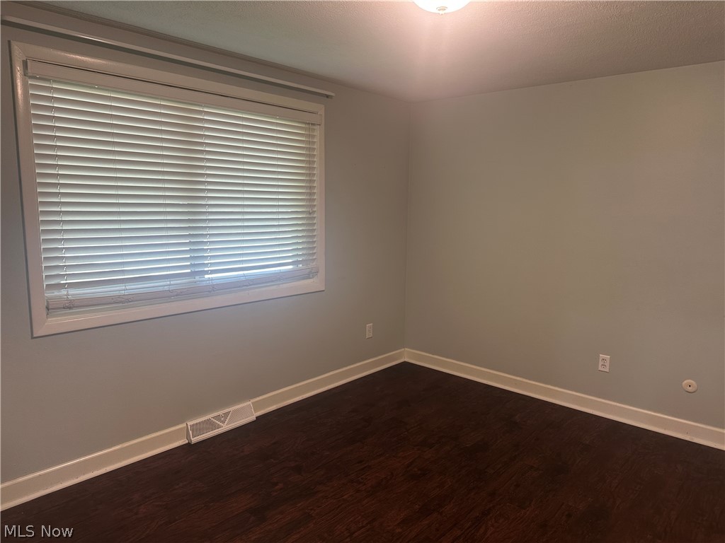 6425 Woodmoor Avenue NW Canton OH 44718