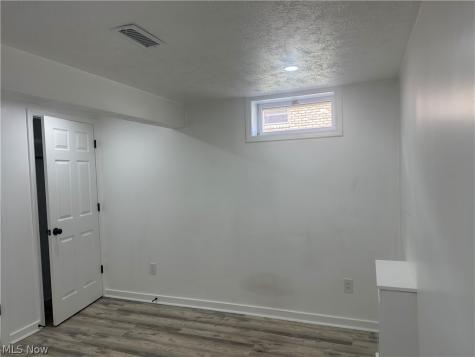 6425 Woodmoor Avenue NW Canton OH 44718