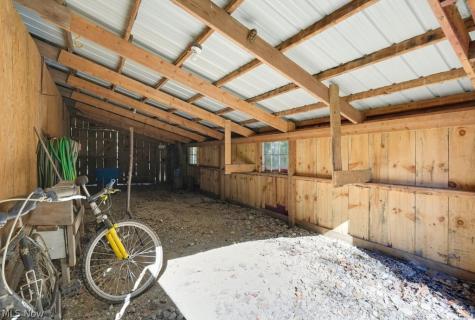 16210 Snow Road Burton OH 44021