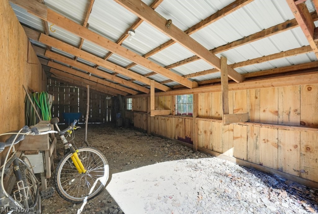 16210 Snow Road Burton OH 44021