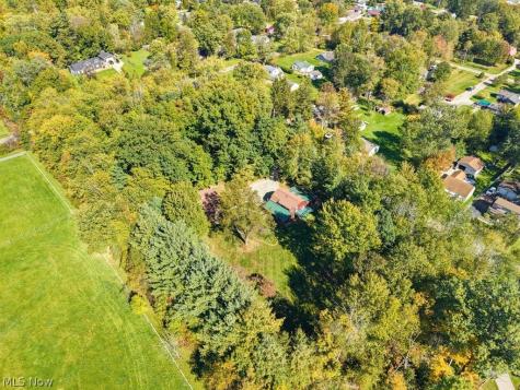 16210 Snow Road Burton OH 44021
