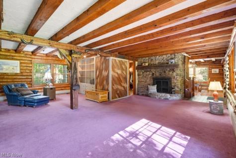 16210 Snow Road Burton OH 44021