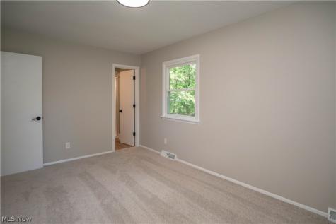 1108 Maple Street Tallmadge OH 44278