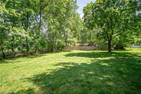 1108 Maple Street Tallmadge OH 44278