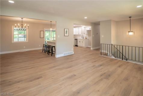 1108 Maple Street Tallmadge OH 44278