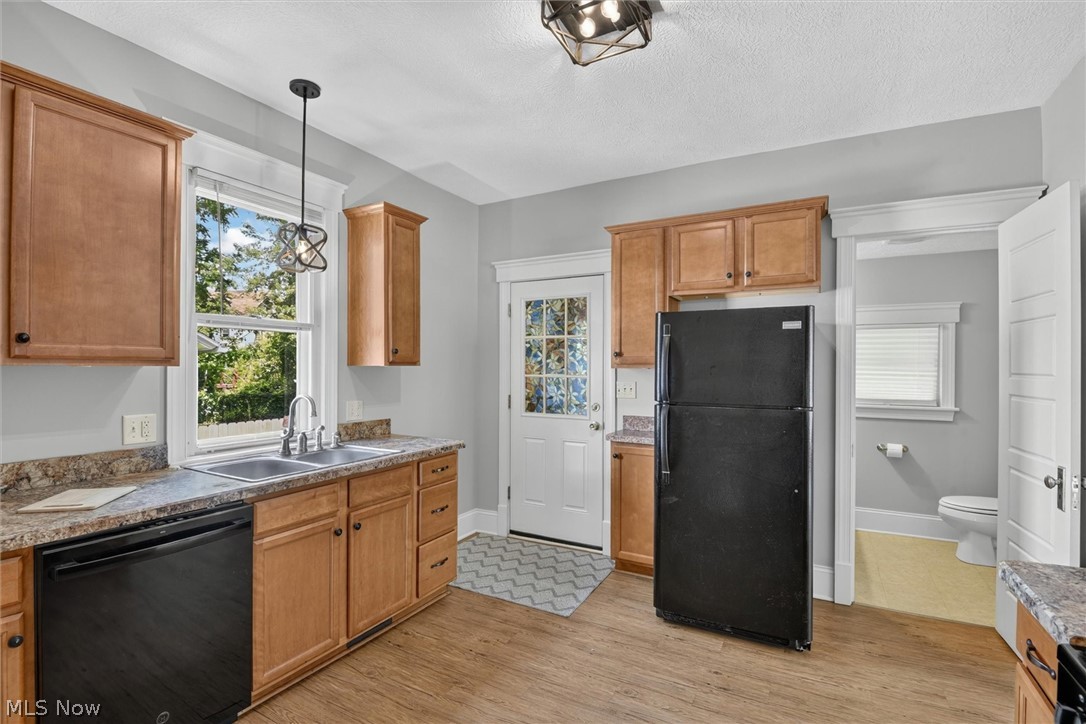 405 Silver Street Akron OH 44303