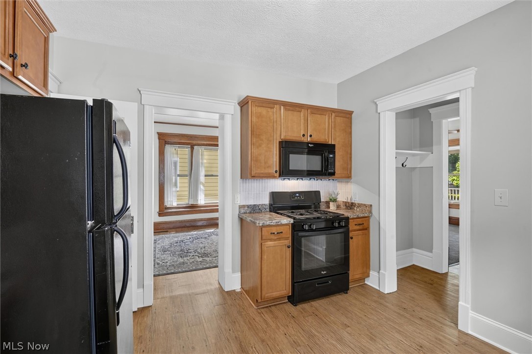 405 Silver Street Akron OH 44303