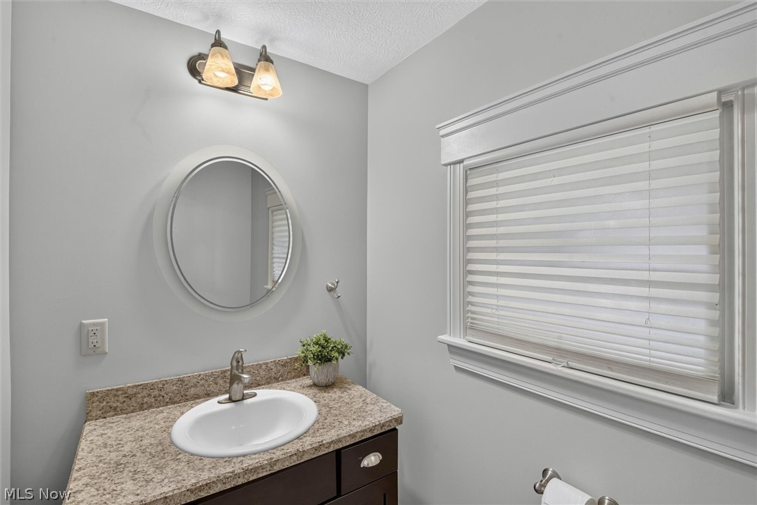 405 Silver Street Akron OH 44303