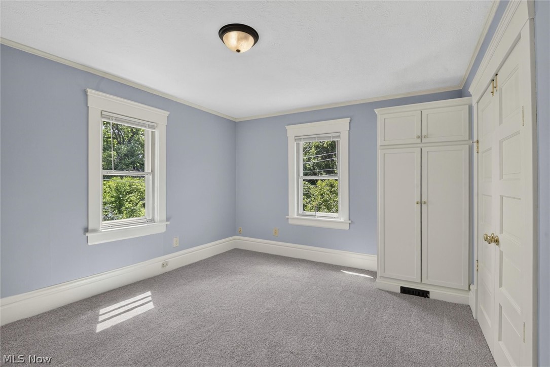 405 Silver Street Akron OH 44303
