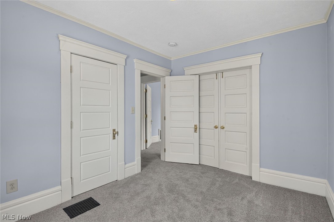405 Silver Street Akron OH 44303