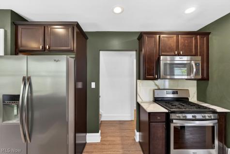 4280 W 229th Street Fairview Park OH 44126